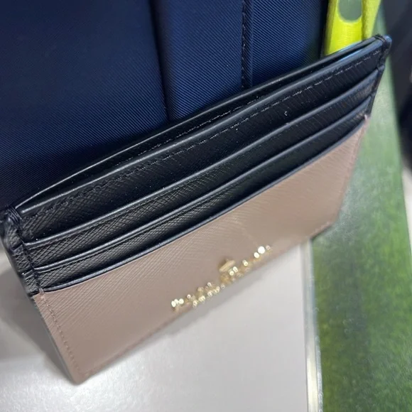 Kate Spade Madison Small Slim Card Holder
Toasted Hazelnut Multi 
NWT - Picture 9 of 16